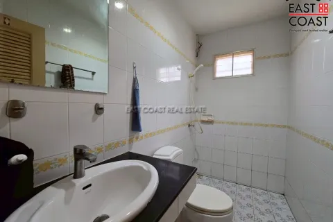 Casa de 2 dormitorios en Pattaya, Tailandia № 213119 - foto 5
