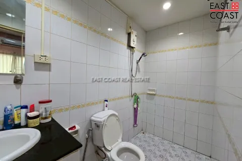Casa de 2 dormitorios en Pattaya, Tailandia № 213119 - foto 12