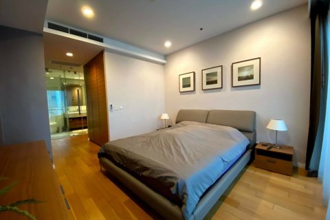 Condo in Khlong San, Bangkok, Thailand, 2 bedrooms  № 138099 - photo 4