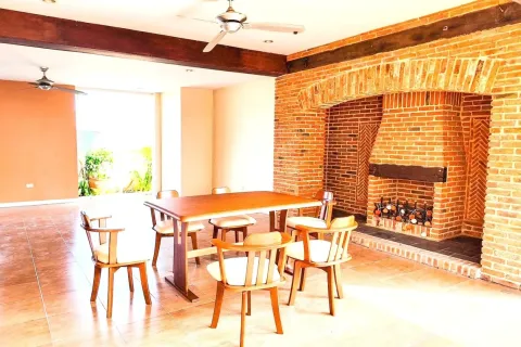 Casa de 4 dormitorios en Pattaya, Tailandia № 211558 - foto 10