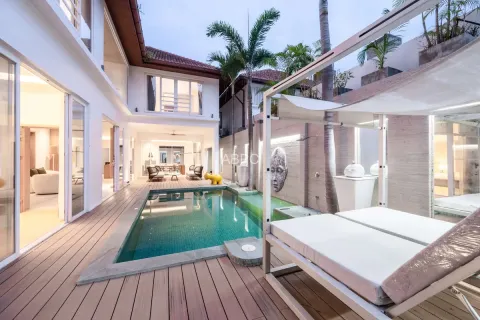 Casa de 3 dormitorios en Pattaya, Tailandia № 211559 - foto 9