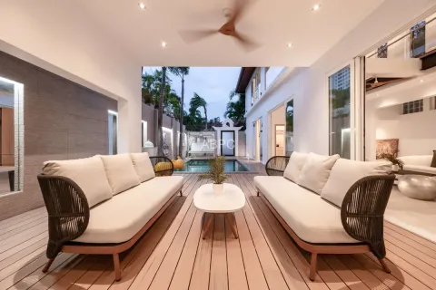 Casa de 3 dormitorios en Pattaya, Tailandia № 211559 - foto 13