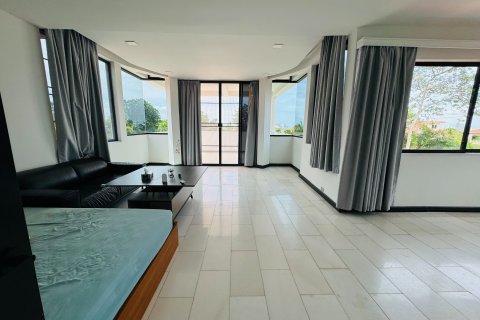 Maison à Pattaya, Thaïlande 8 chambres № 141958 - photo 8