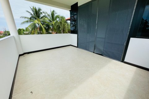 Maison à Pattaya, Thaïlande 8 chambres № 141958 - photo 12