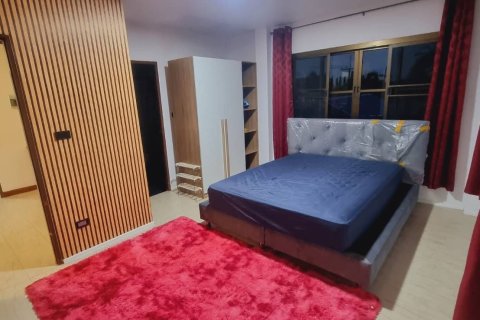 House in Phuket, Thailand 4 bedrooms № 147965 - photo 10