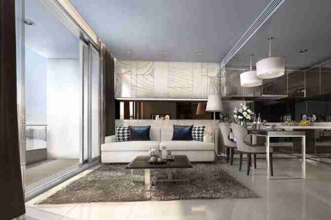Condo in Thonburi, Bangkok, Thailand, 4 bedrooms  № 183098 - photo 14