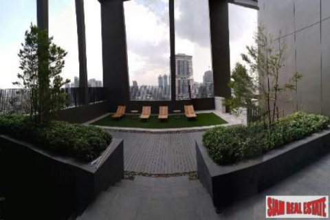 Apartment in Bangkok, Thailand 1 bedroom № 192871 - photo 4