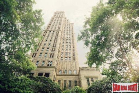 Apartment in Bangkok, Thailand 2 bedrooms № 192872
