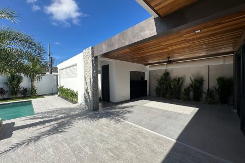 Villa in Phuket, Thailand 4 bedrooms № 146117 - photo 21