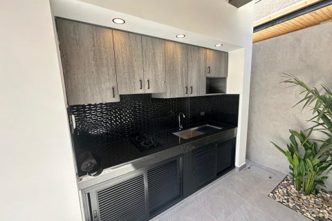 Villa in Phuket, Thailand 4 bedrooms № 146117 - photo 13