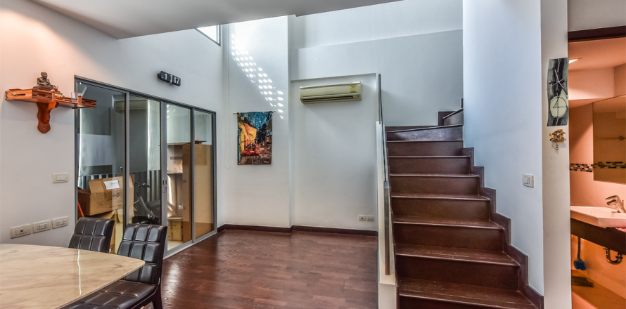 Condo à Bangkok, Thaïlande, 1 chambre  № 184457