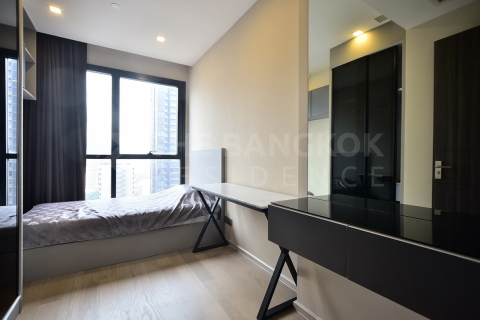 Condo in Bangkok, Thailand, 2 bedrooms № 184455 - photo 7