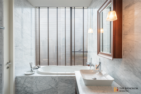 Condo in Bangkok, Thailand, 2 bedrooms № 184459 - photo 6