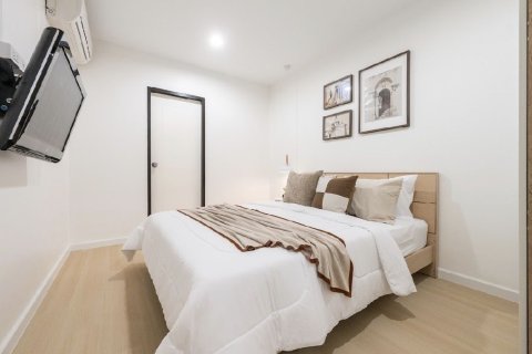 Condo in Yan Nawa, Bangkok, Thailand, 2 bedrooms  № 168970 - photo 13