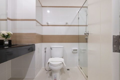 Condo in Yan Nawa, Bangkok, Thailand, 2 bedrooms  № 168970 - photo 17