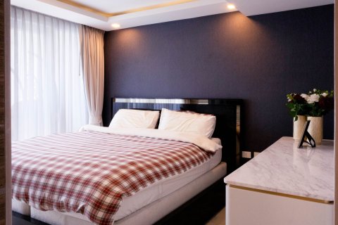 Condo in Pattaya, Thailand, 2 bedrooms  № 168964 - photo 14