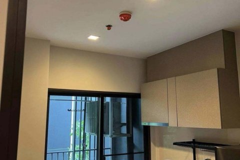 Studio in the Condo in Ratchathewi, Bangkok, Thailand  № 168967 - photo 2