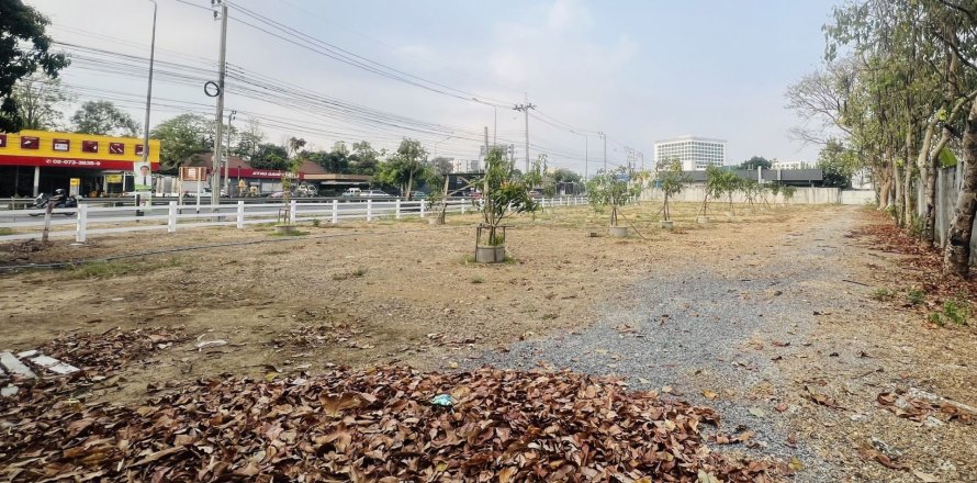 Land in Bueng Kum, Bangkok, Thailand 27200 sq.m. № 168965