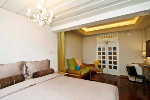 House in Chiang Mai, Thailand 8 bedrooms № 168969 - photo 2