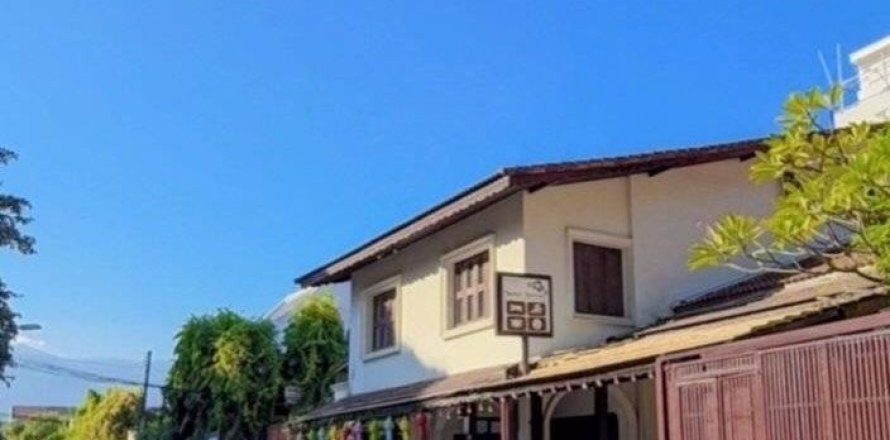 House in Chiang Mai, Thailand 8 bedrooms № 168969