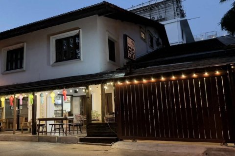 House in Chiang Mai, Thailand 8 bedrooms № 168969 - photo 11