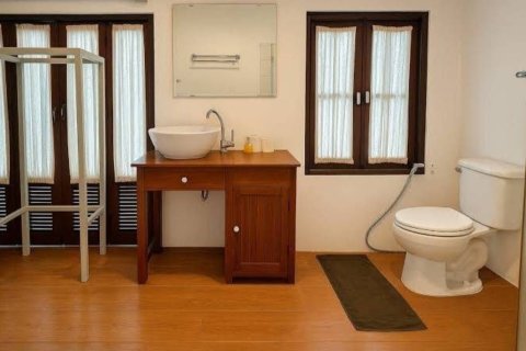 House in Chiang Mai, Thailand 8 bedrooms № 168969 - photo 30