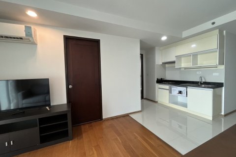 Studio in the Condo in Chatuchak, Bangkok, Thailand  № 151912 - photo 3