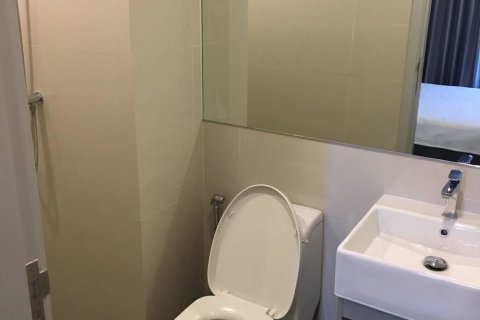 Studio dans le Condo à Sathon, Bangkok, Thaïlande  № 151915 - photo 7