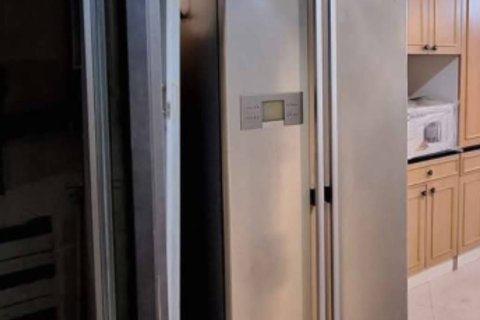 Studio in the Condo in Watthana, Bangkok, Thailand  № 151916 - photo 6