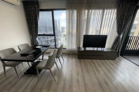 Condo in Huai Khwang, Bangkok, Thailand, 2 bedrooms  № 138027 - photo 3