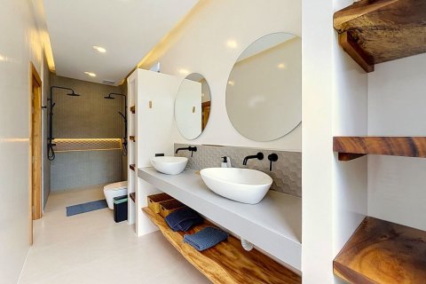 Casa de 3 dormitorios en Ko Samui, Tailandia № 178911 - foto 17