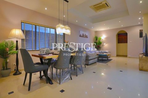 House in Pattaya, Thailand 3 bedrooms № 198177 - photo 7