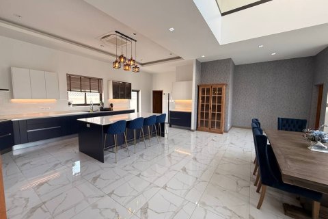 Villa à Pattaya, Thaïlande 6 chambres № 173532 - photo 21