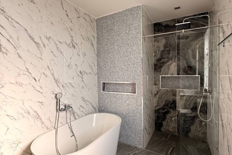 Villa à Pattaya, Thaïlande 6 chambres № 173532 - photo 9