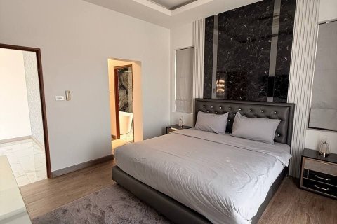 Villa à Pattaya, Thaïlande 6 chambres № 173532 - photo 10