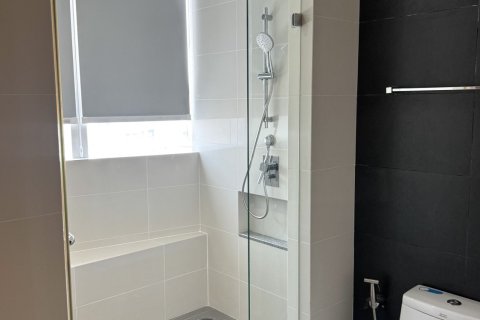 Condo in Khlong Toei, Bangkok, Thailand, 3 bedrooms  № 173527 - photo 12