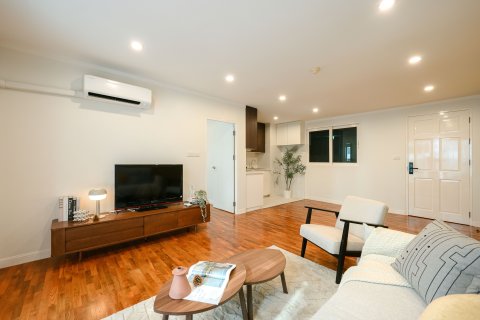 Studio in the Condo in Watthana, Bangkok, Thailand  № 173529 - photo 7