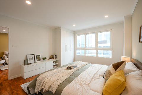 Studio in the Condo in Watthana, Bangkok, Thailand  № 173529 - photo 29