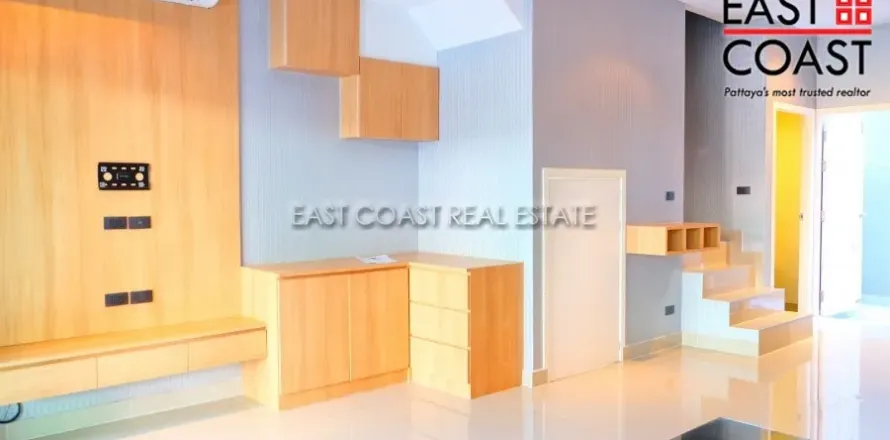 Casa de 2 dormitorios en Pattaya, Tailandia № 213489