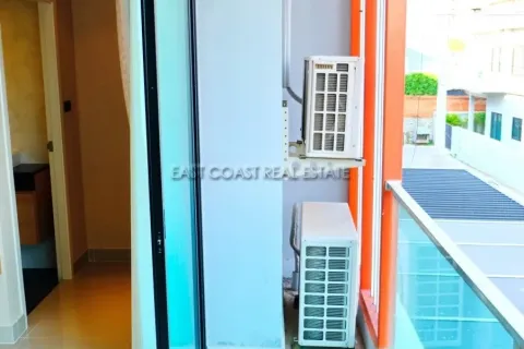 Casa de 2 dormitorios en Pattaya, Tailandia № 213489 - foto 16