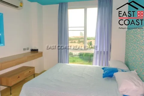 Condominio de 1 dormitorio en Jomtien Beach, Pattaya, Tailandia № 213487 - foto 2