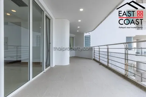 Condominio de 2 dormitorios en Jomtien Beach, Pattaya, Tailandia № 213491 - foto 28