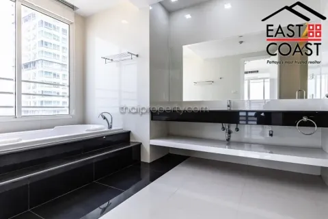 Condominio de 2 dormitorios en Jomtien Beach, Pattaya, Tailandia № 213491 - foto 21