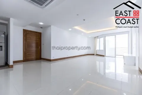 Condominio de 2 dormitorios en Jomtien Beach, Pattaya, Tailandia № 213491 - foto 3
