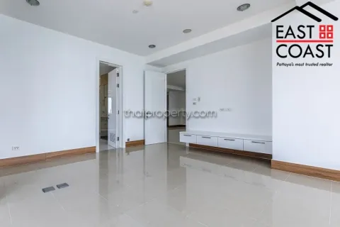 Condominio de 2 dormitorios en Jomtien Beach, Pattaya, Tailandia № 213491 - foto 14