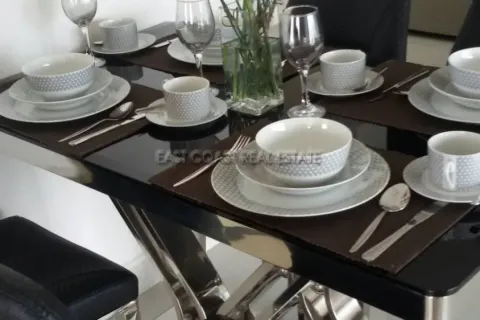 Condominio de 2 dormitorios en Pattaya, Tailandia № 213493 - foto 5