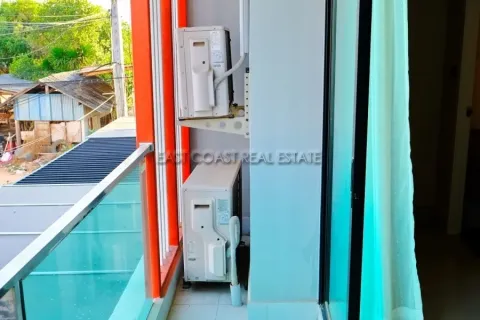 Casa de 2 dormitorios en Pattaya, Tailandia № 213488 - foto 12