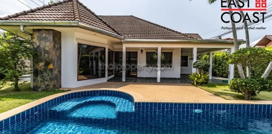 Casa de 3 dormitorios en Pattaya, Tailandia № 213492