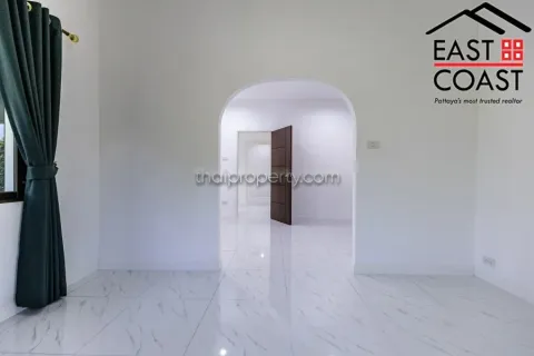 Casa de 3 dormitorios en Pattaya, Tailandia № 213492 - foto 24