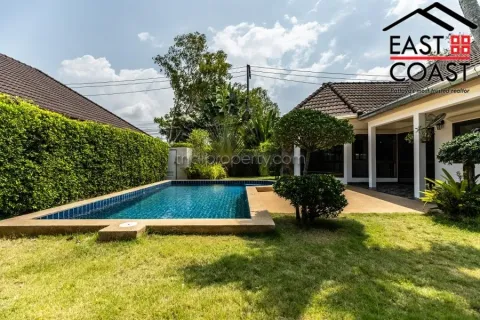 Casa de 3 dormitorios en Pattaya, Tailandia № 213492 - foto 4